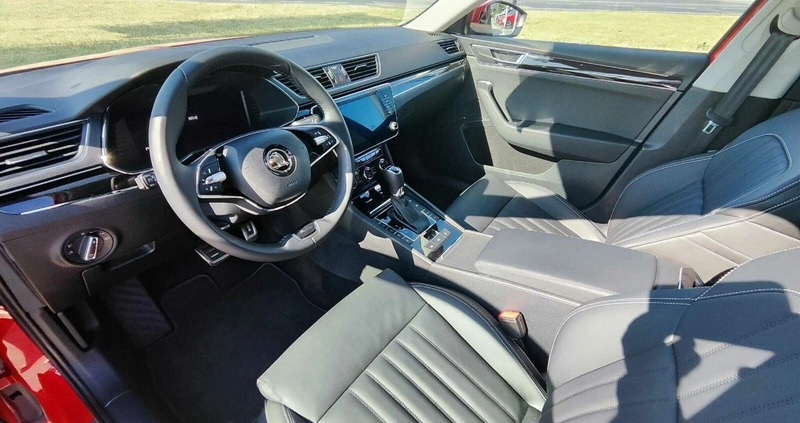 Skoda Superb cena 172900 przebieg: 15725, rok produkcji 2023 z Pogorzela małe 407